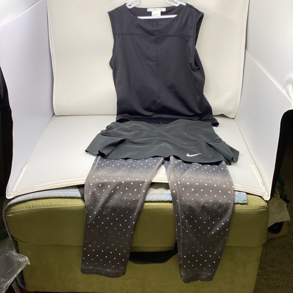 Womens Nike Dri-Fit Tennis Golf athletic wear outfit size small - Picture 2 of 12